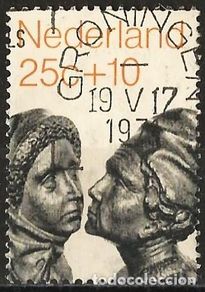 Sellos: Holanda 1971 - Mi 960 - YT 929 - Estatuas de madera de Joachim y Anne